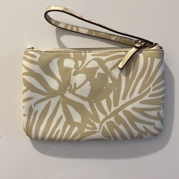 Kate Spade Wristlet - Picture 2 of 2